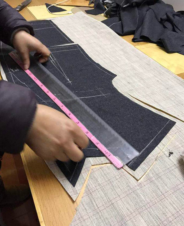 純手工西服制作過(guò)程-配毛襯
