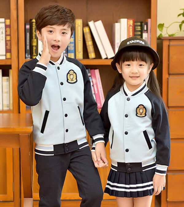 學(xué)校訂的校服在哪買(mǎi)