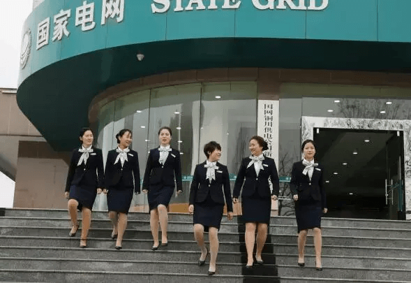 西服套裝