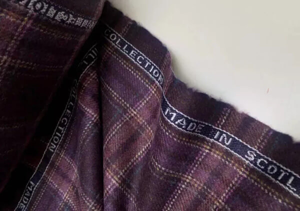 Johnstons of Elgin New Mill法蘭絨，380g