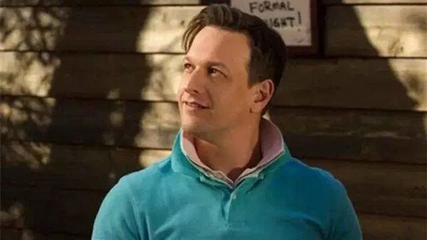 Josh Charles 穿Polo衫